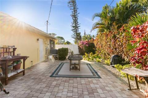 595 103rd Ave N, Naples FL - photo 13 of 30
