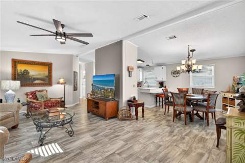 212 Oceans Blvd 212, Naples FL - photo 6 of 30
