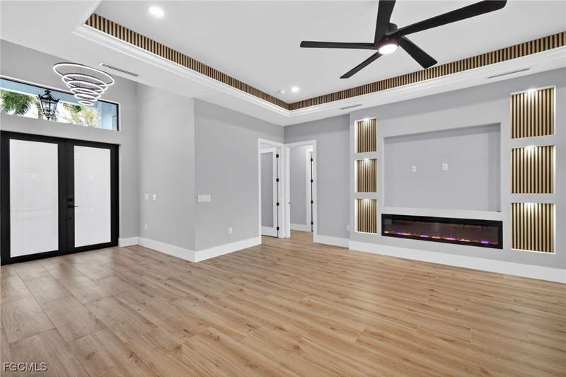 5 bedroom SingleFamilyResidence at 10318 St Patrick Ln, Fairway Estates, Bonita Springs — photo 5