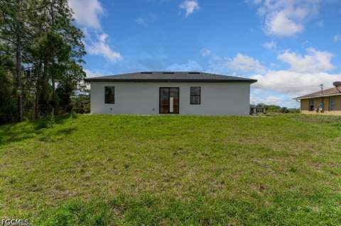 3804 8th St SW, Lehigh Acres FL - photo 12 of 33