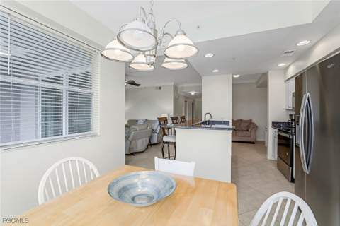 16625 Lake Circle Dr 518, Fort Myers FL - photo 19 of 48