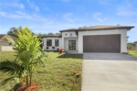 442 Poplar St, Lehigh Acres FL - photo 10 of 28