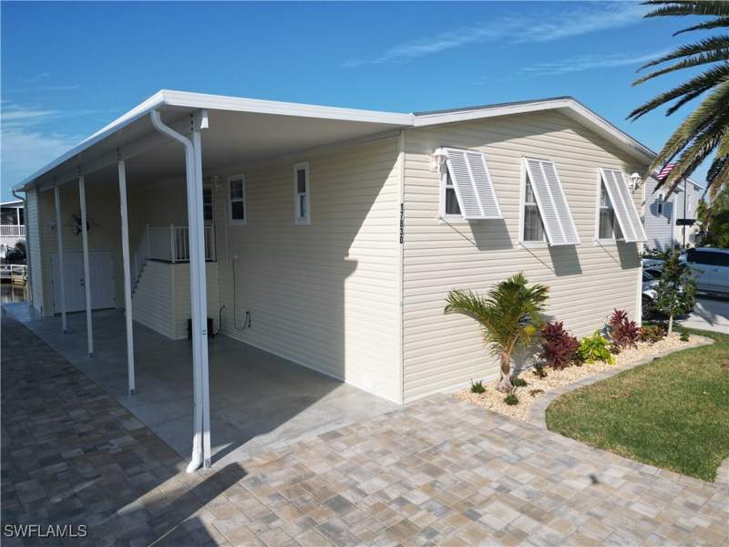 2 bedroom ManufacturedHome at 17830 Peppard Dr, Bayside Estates, Fort Myers Beach — photo 2