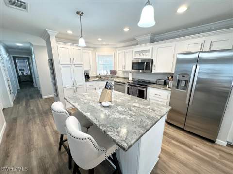 17830 Peppard Dr, Fort Myers Beach FL - photo 9 of 32