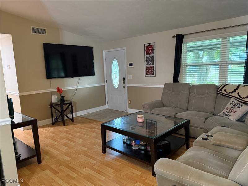 3 bedroom SingleFamilyResidence at 701 E 14th St, Lehigh Acres, Lehigh Acres — photo 5