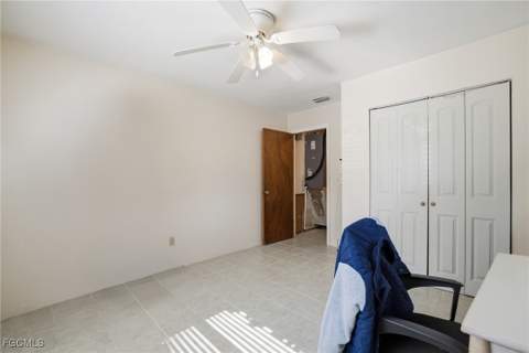 2431 Hunter Ter, Fort Myers FL - photo 7 of 31