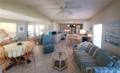 938 Lazy Ln, North Fort Myers FL - photo 6 of 42