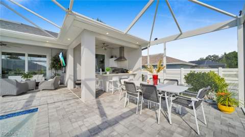 2214 SE 27th Ter, Cape Coral FL - photo 16 of 37