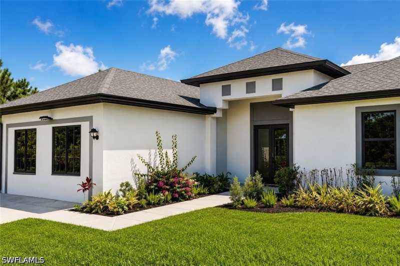 3 bedroom SingleFamilyResidence at 2992 41st Ave NE, Golden Gate Estates, Naples — photo 1