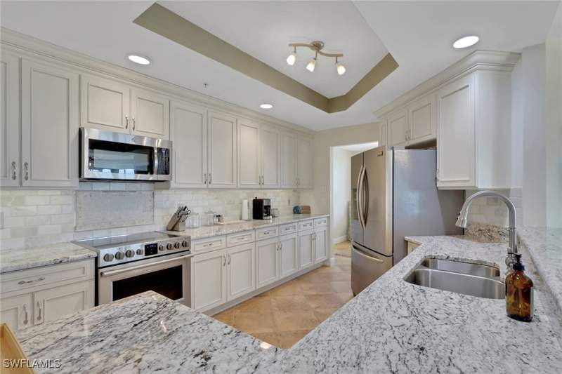 3 bedroom Condominium at 2743 1st St 505, Riviera, Fort Myers — photo 5