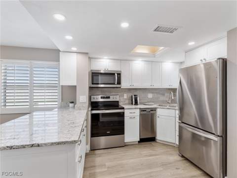 5000 Estero Blvd 407, Fort Myers Beach FL - photo 20 of 36