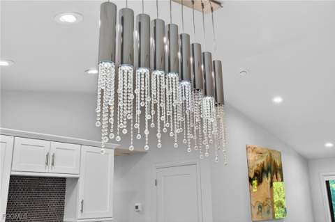 1211 Periwinkle Way, Sanibel FL - photo 19 of 49