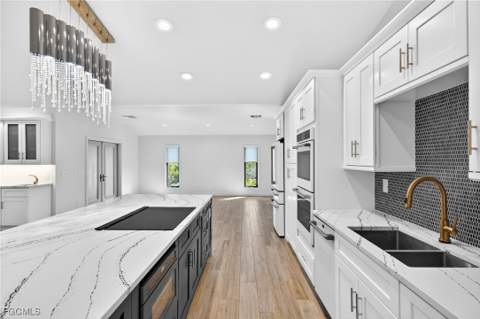 1211 Periwinkle Way, Sanibel FL - photo 20 of 49