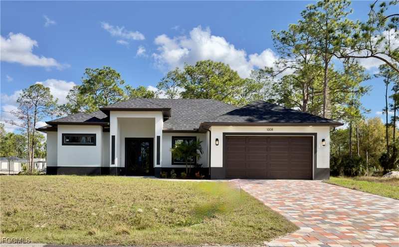 3 bedroom SingleFamilyResidence at 1008 Williams Ave, Lehigh Acres, Lehigh Acres — photo 1