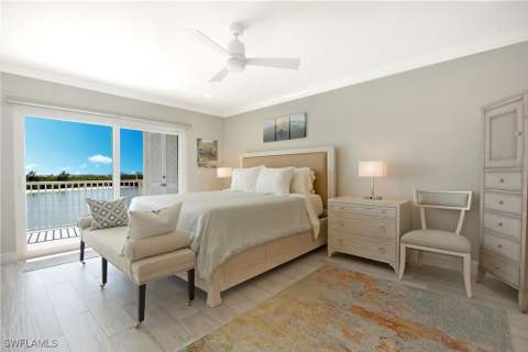60 Pelican St W 505, Naples FL - photo 11 of 41
