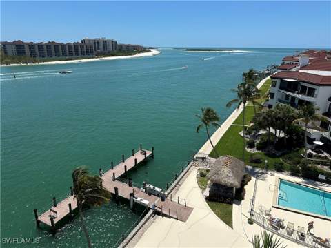 60 Pelican St W 505, Naples FL - photo 18 of 41