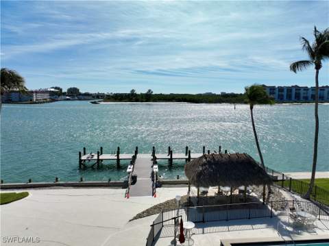 60 Pelican St W 505, Naples FL - photo 19 of 41
