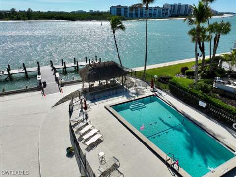 60 Pelican St W 505, Naples FL - photo 20 of 41