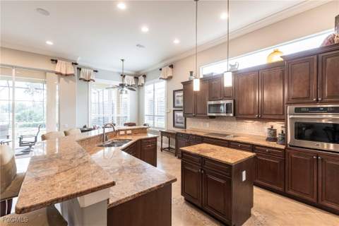 12068 Via Cercina Dr, Bonita Springs FL - photo 8 of 31