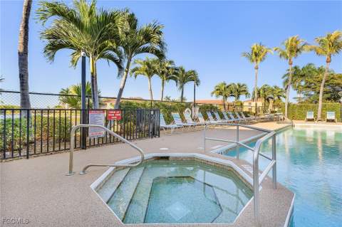 4219 Bellasol Cir 1711, Fort Myers FL - photo 23 of 27