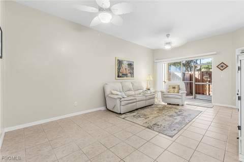 4219 Bellasol Cir 1711, Fort Myers FL - photo 6 of 27