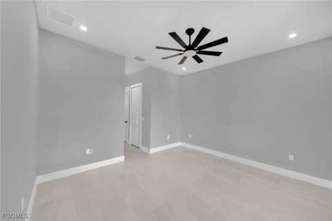 1002 Kanuga St E, Lehigh Acres FL - photo 17 of 49