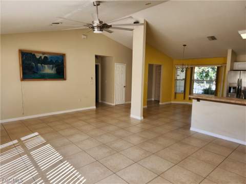 245 David Ave, Lehigh Acres FL - photo 10 of 18