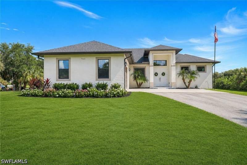4 bedroom SingleFamilyResidence at 763 35th Ave NW, Golden Gate Estates, Naples — photo 2