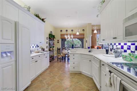 10801 Crooked River Rd 203, Estero FL - photo 11 of 27