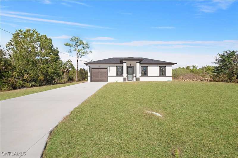 3 bedroom SingleFamilyResidence at 1127 Rachel St E, Lehigh Acres, Lehigh Acres — photo 1