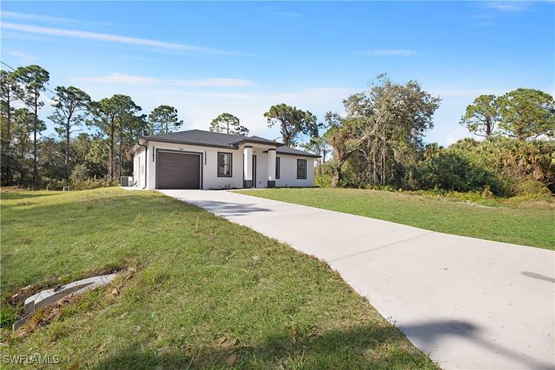 3 bedroom SingleFamilyResidence at 134 Bremen Ave S, Lehigh Acres, Lehigh Acres — photo 2