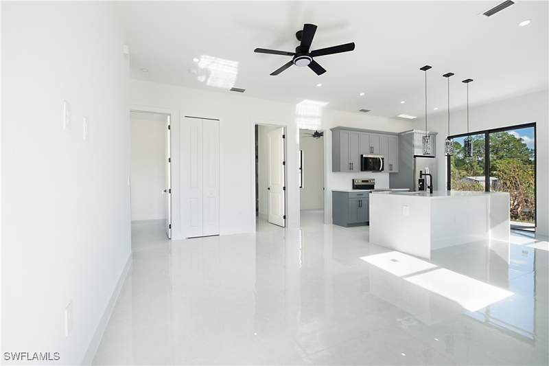 3 bedroom SingleFamilyResidence at 134 Bremen Ave S, Lehigh Acres, Lehigh Acres — photo 3