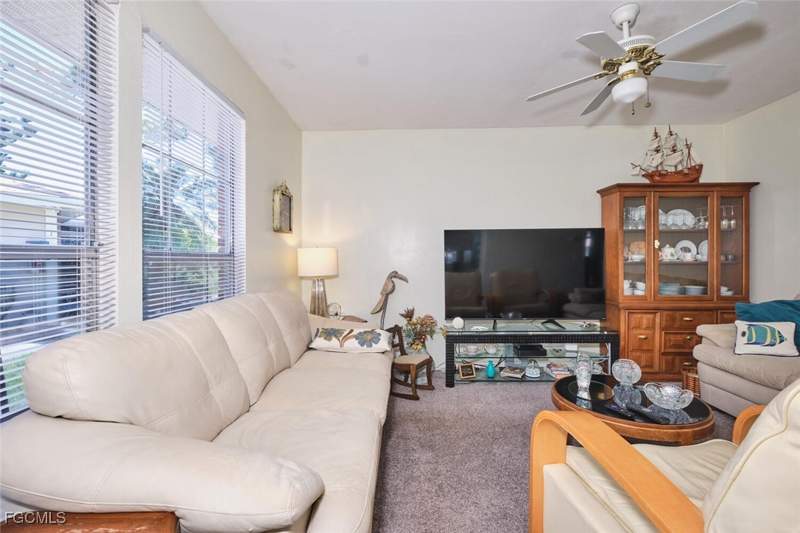 2 bedroom Condominium at 3350 Alouette Cir 1, Provincetown, Fort Myers — photo 4