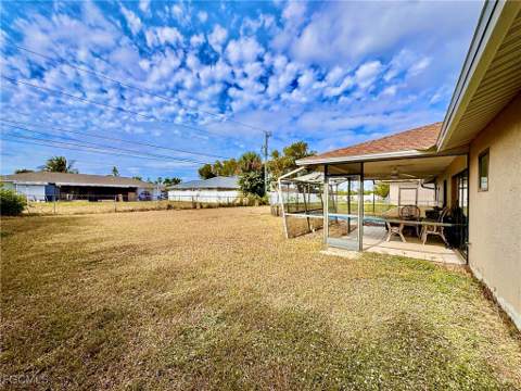 214 NE 9th Ct, Cape Coral FL - photo 18 of 19