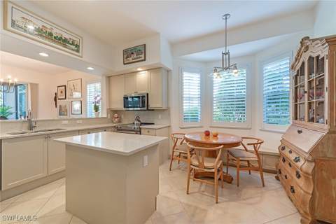 745 Regency Reserve CIR 5202, Naples FL - photo 6 of 14