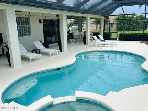 4114 SW 22nd Ct, Cape Coral FL - photo 8 of 38