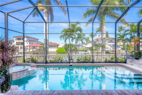 447 Egret Ave, Naples FL - photo 6 of 50