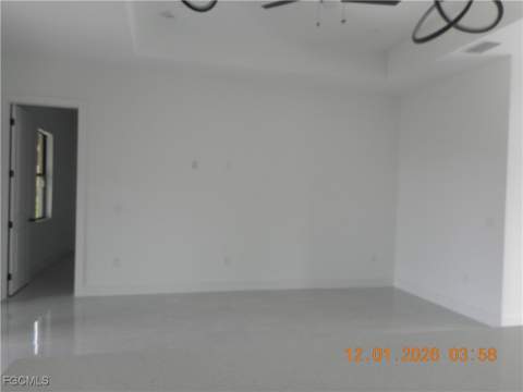 2616 38th St W, Lehigh Acres FL - photo 6 of 28