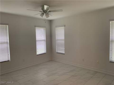 310 Carnaby Ct, Naples FL - photo 10 of 15
