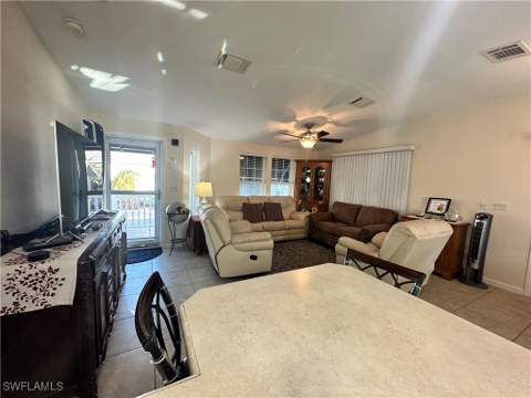 1514 Diamond Lake Cir, Naples FL - photo 10 of 21