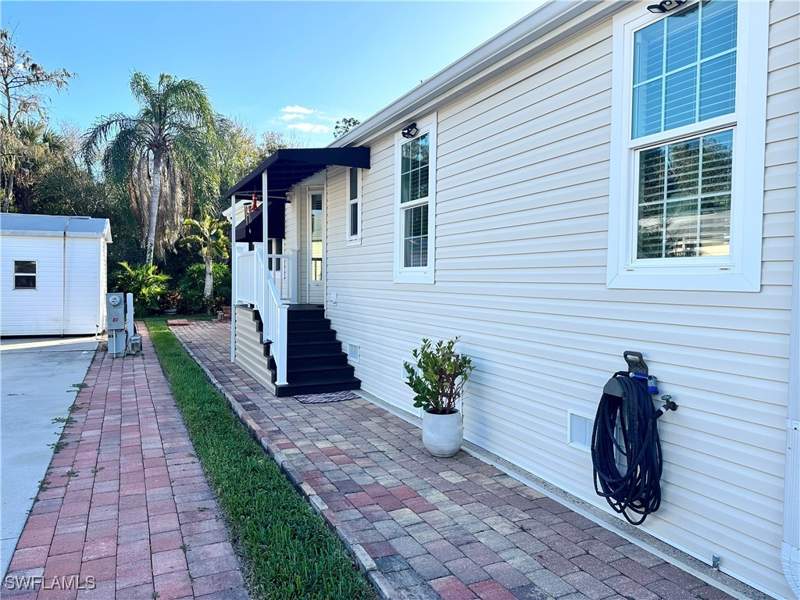 2 bedroom SingleFamilyResidence at 1514 Diamond Lake Cir, Silver Lakes, Naples — photo 3