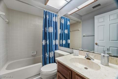 2031 Pine Isle Ln 2031, Naples FL - photo 10 of 32