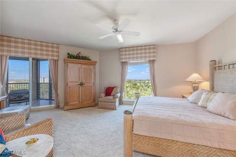 8477 Bay Colony Dr 902, Naples FL - photo 19 of 34