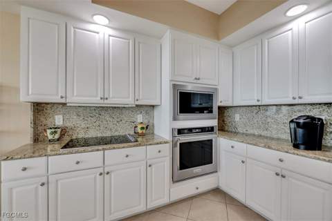12601 Mastique Beach Blvd 1103, Fort Myers FL - photo 10 of 48