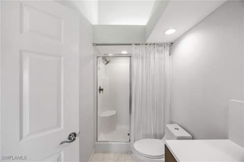 28871 Bermuda Lago Ct 304, Bonita Springs FL - photo 22 of 41