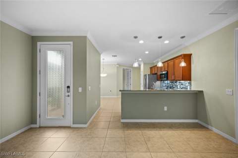 1511 Oceania Dr S, Naples FL - photo 8 of 45