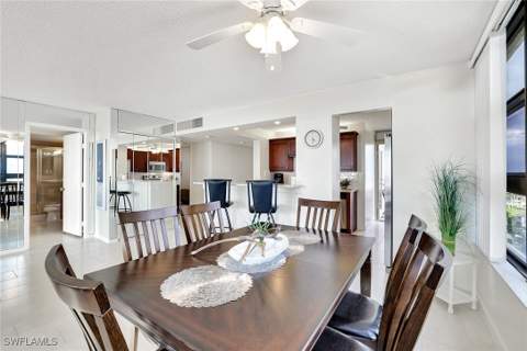 260 Seaview Ct 906, Marco Island FL - photo 15 of 37