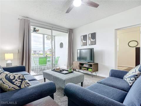 4613 SE 5th Ave 108, Cape Coral FL - photo 10 of 24