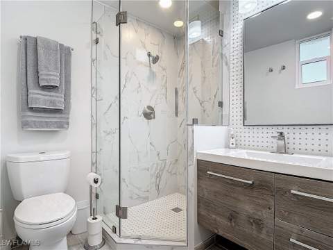 4613 SE 5th Ave 108, Cape Coral FL - photo 16 of 24