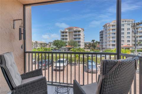 1100 Swallow Ave A106, Marco Island FL - photo 17 of 19